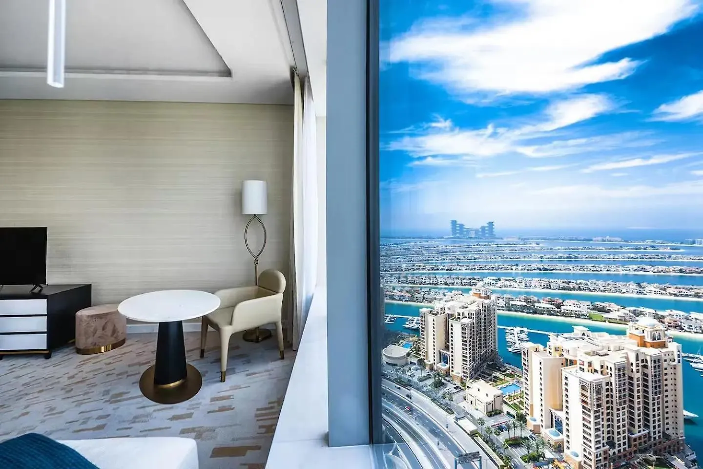 Aparthotel Skyviews Luxury 35Th St Regis 5 Stars At Palm Tower Dubái
