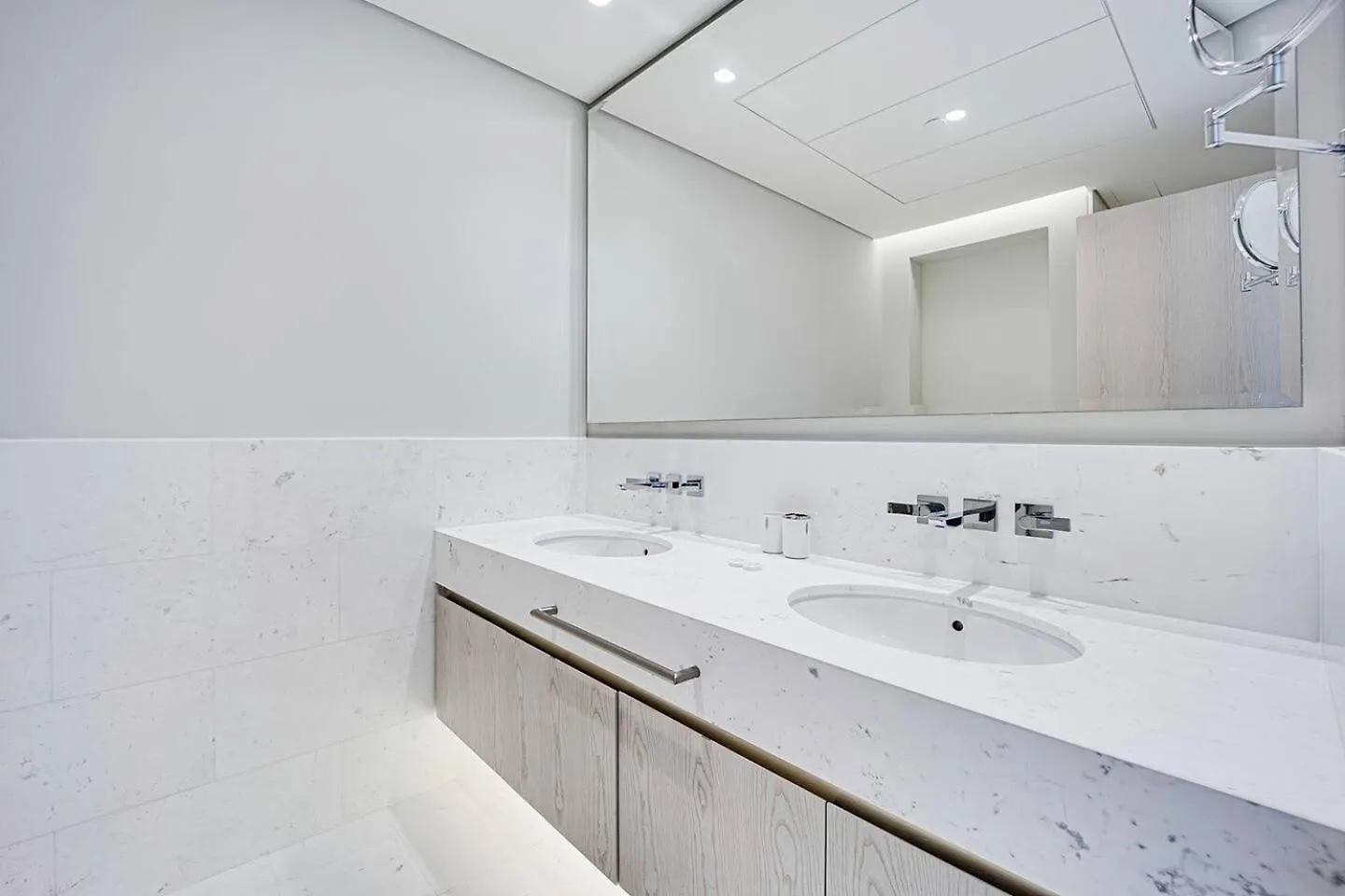 Aparthotel Skyviews Luxury 35Th St Regis 5 Stars At Palm Tower Dubái